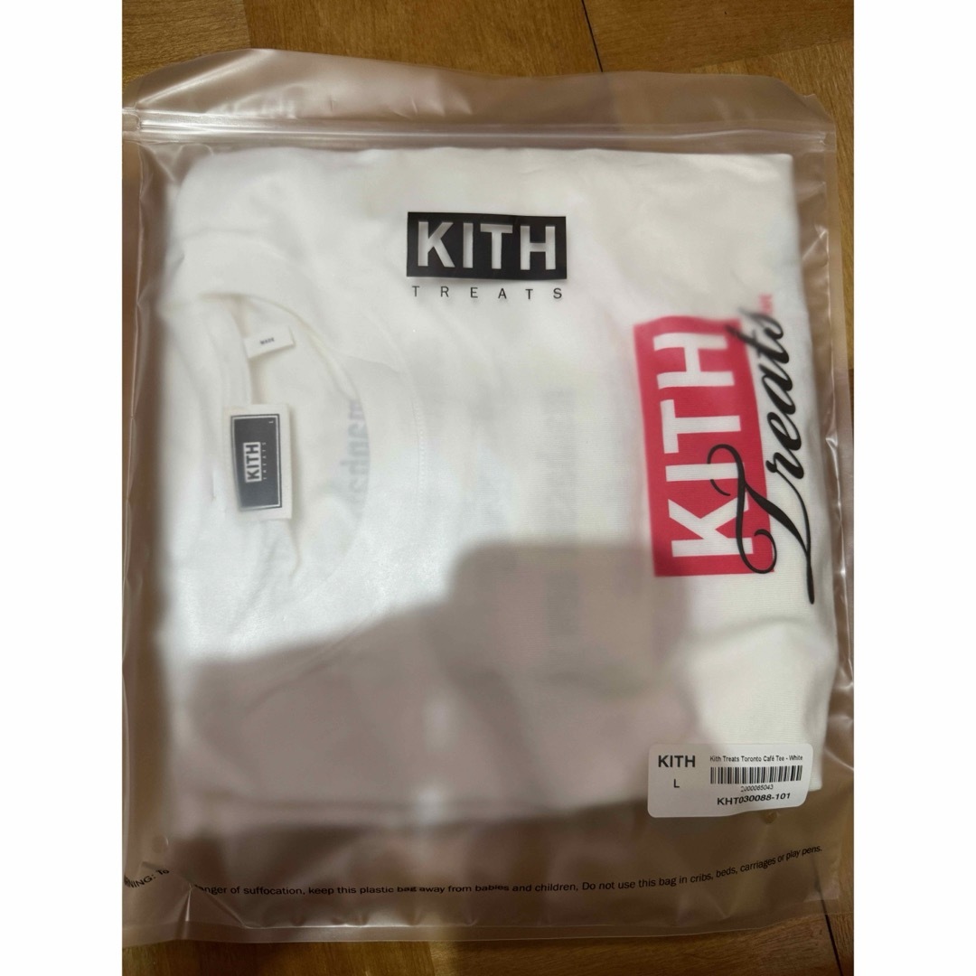 KITH(キス)のKithTreats Toronto Cafe Tee "White" メンズのトップス(Tシャツ/カットソー(半袖/袖なし))の商品写真