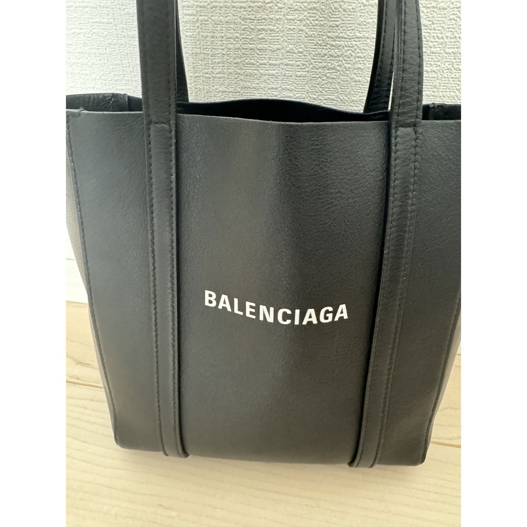 Balenciaga(バレンシアガ)のBALENCIAGA バレンシアガ　バッグ　エブリデイトート美品 レディースのバッグ(トートバッグ)の商品写真