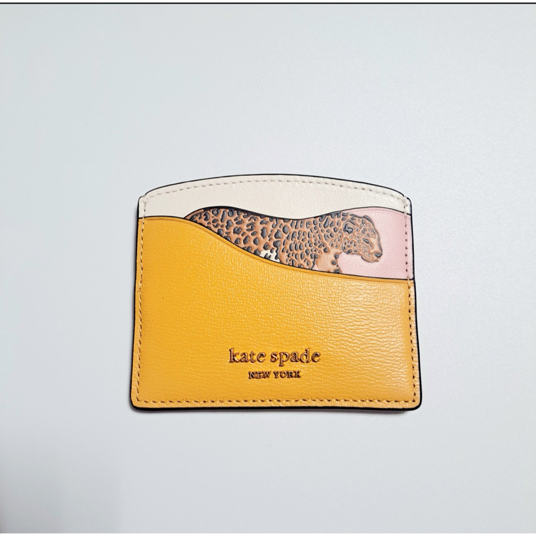 kate spade new york(ケイトスペードニューヨーク)の♡新品・未使用♡ kate spade NEW YORK パスケース　ブランド レディースのファッション小物(パスケース/IDカードホルダー)の商品写真