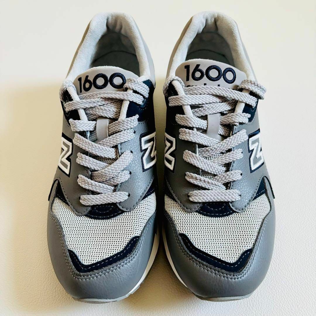 New Balance(ニューバランス)の【極美品】ニューバランス CM1600LG レザー グレー アブゾーブ メンズの靴/シューズ(スニーカー)の商品写真