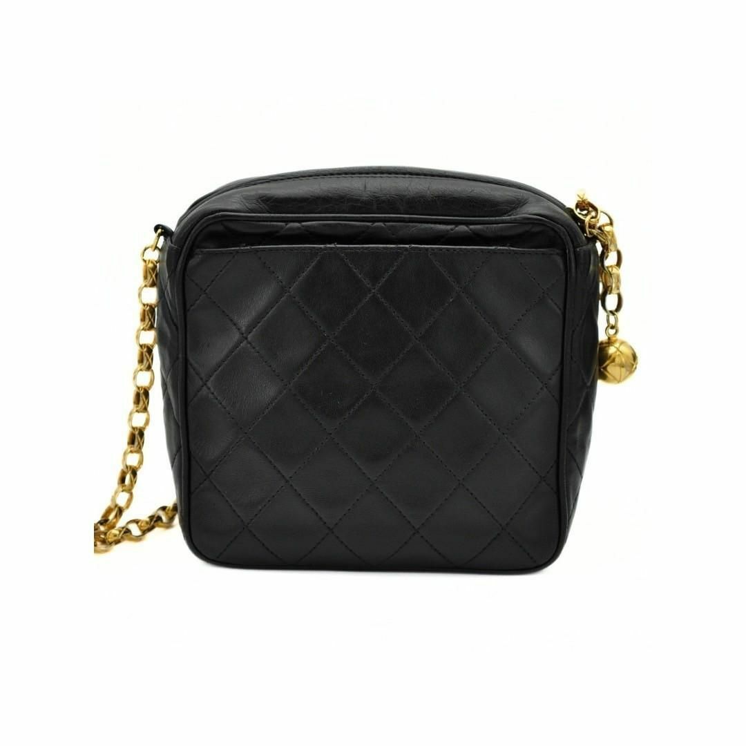 CHANEL(シャネル)の【美品】 シャネル マトラッセ ビジュー チェーン ミニ ショルダーバッグ レディースのバッグ(ショルダーバッグ)の商品写真