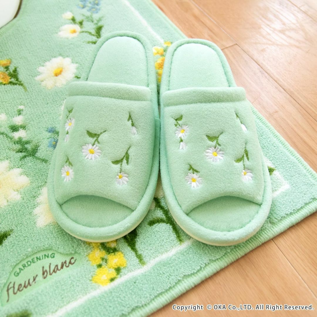 【色: グリーン】オカ(OKA) フルールブラン 洗える スリッパ グリーン ( レディースの靴/シューズ(その他)の商品写真