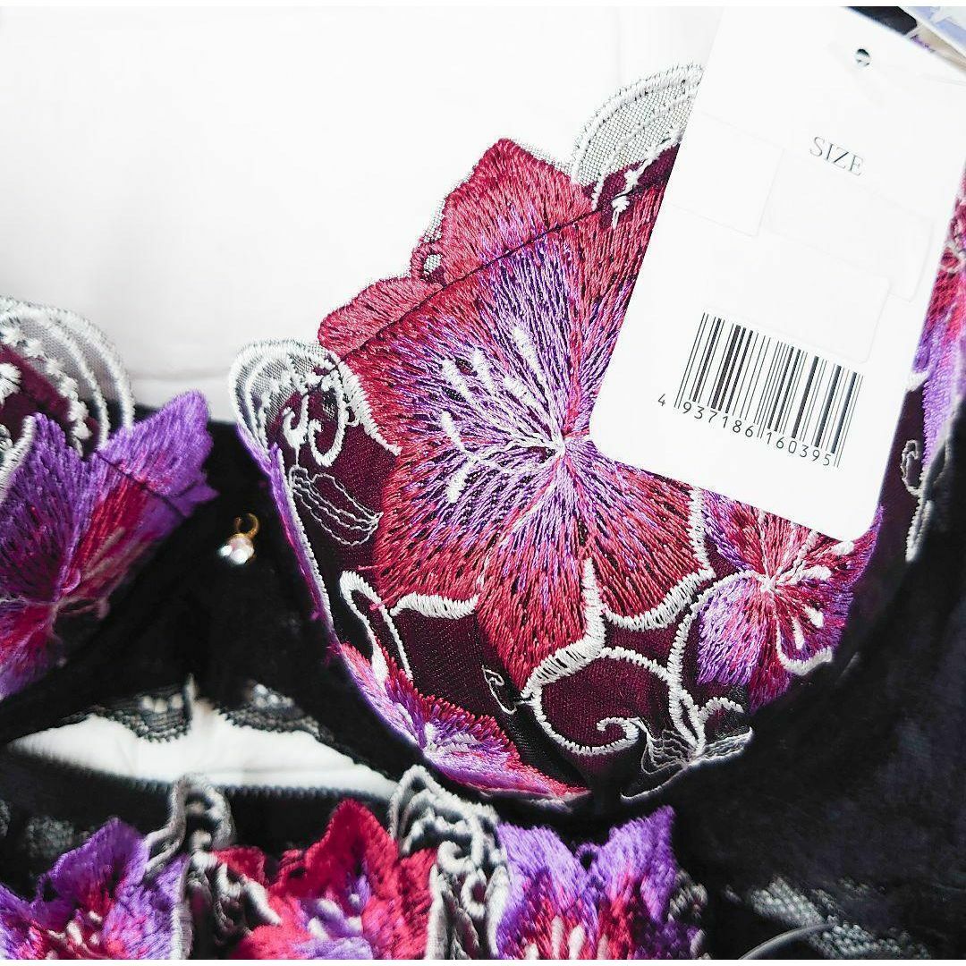 J3☆B70 ブラジャー＆Mサイズ Tバック＆ショーツ3点セットブラック×ピンク レディースの下着/アンダーウェア(ブラ&ショーツセット)の商品写真