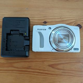 フジフイルム(富士フイルム)のFUJIFILM FINEPIX F770EXR(コンパクトデジタルカメラ)