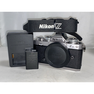 Nikon - 【新品級】Nikon Z fc ボディ 本体 zfc