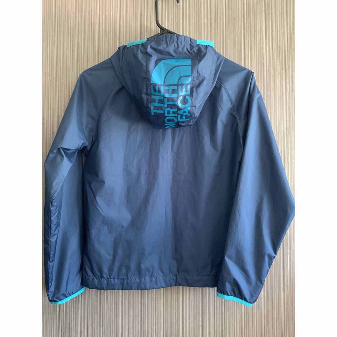 THE NORTH FACE(ザノースフェイス)のTHE NORTF FACE  ウィンドブレーカー キッズ/ベビー/マタニティのキッズ服男の子用(90cm~)(ジャケット/上着)の商品写真