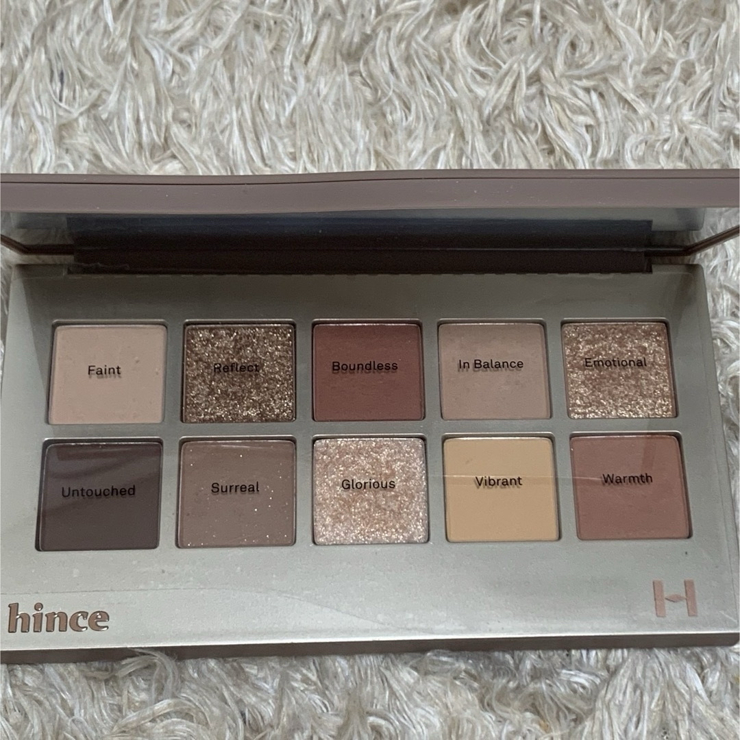 hince(ヒンス)のhince ニューデップスアイシャドウパレット JP 05ニュー・ビギニング  コスメ/美容のベースメイク/化粧品(アイシャドウ)の商品写真