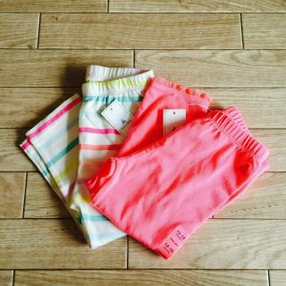 ベビーギャップ(babyGAP)の【2枚セット♡新作】80cm Gap baby レギンス ボトムス
(パンツ)