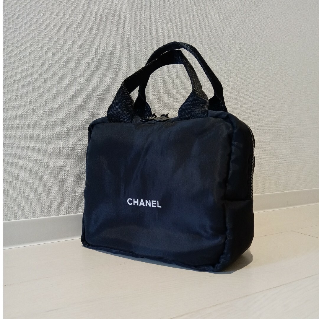 CHANEL(シャネル)のシャネル　ミニボストンバッグ　ノベルティ レディースのバッグ(ボストンバッグ)の商品写真