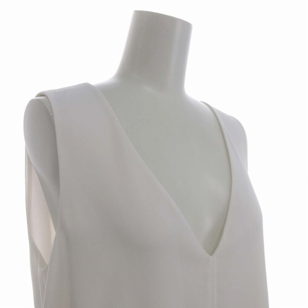 BCBGMAXAZRIA(ビーシービージーマックスアズリア)のビーシービージーマックスアズリア シャツ ブラウス ノースリーブ XXS 白 レディースのトップス(シャツ/ブラウス(半袖/袖なし))の商品写真