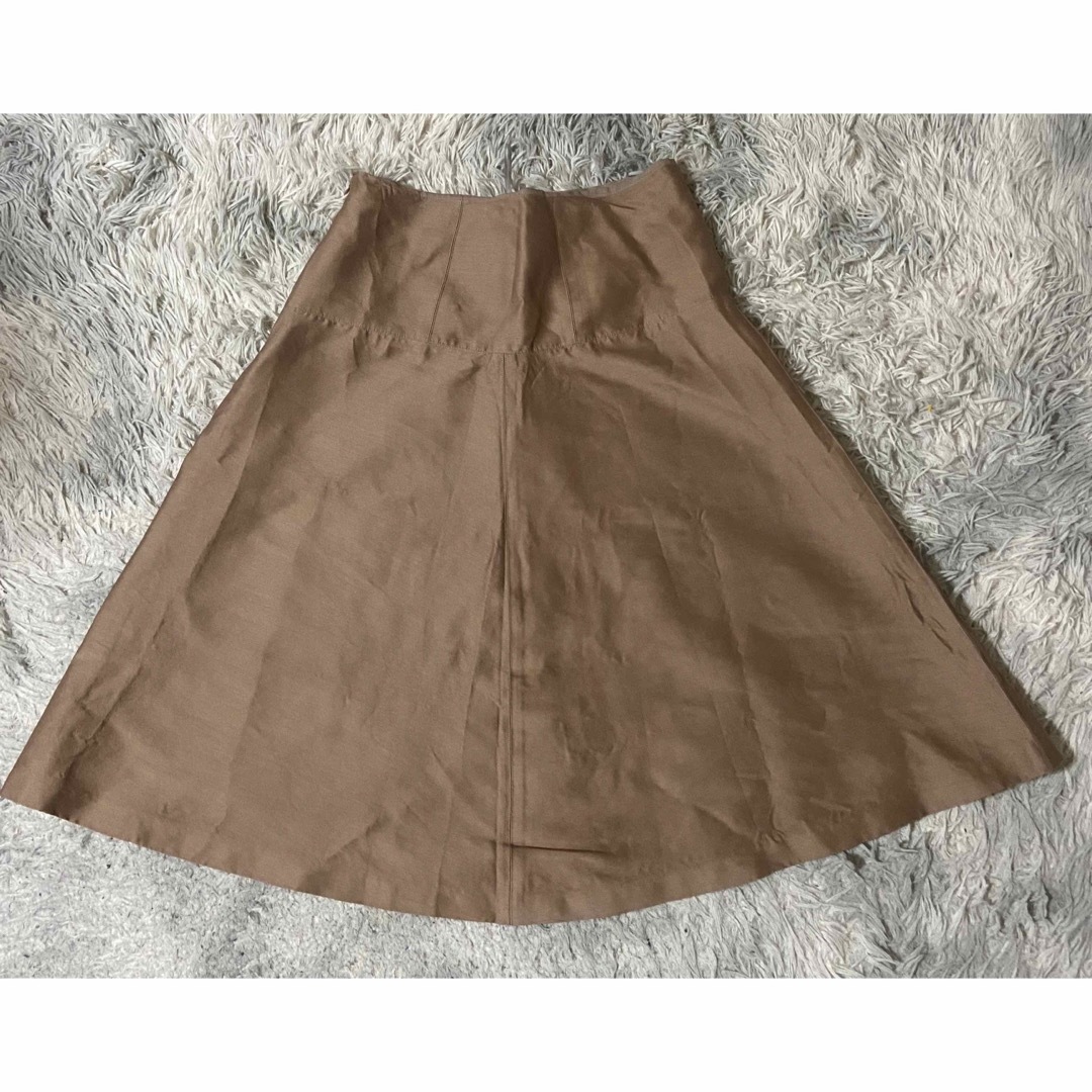 Theory luxe(セオリーリュクス)の美品♡theory luxe SILK WOOL TWILL スカート　40 レディースのスカート(ひざ丈スカート)の商品写真