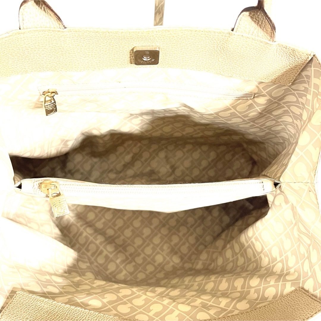GHERARDINI(ゲラルディーニ)の✨極美品✨ GHERARDINI ゲラルディーニ ソフティ トートバッグバッグ レディースのバッグ(トートバッグ)の商品写真