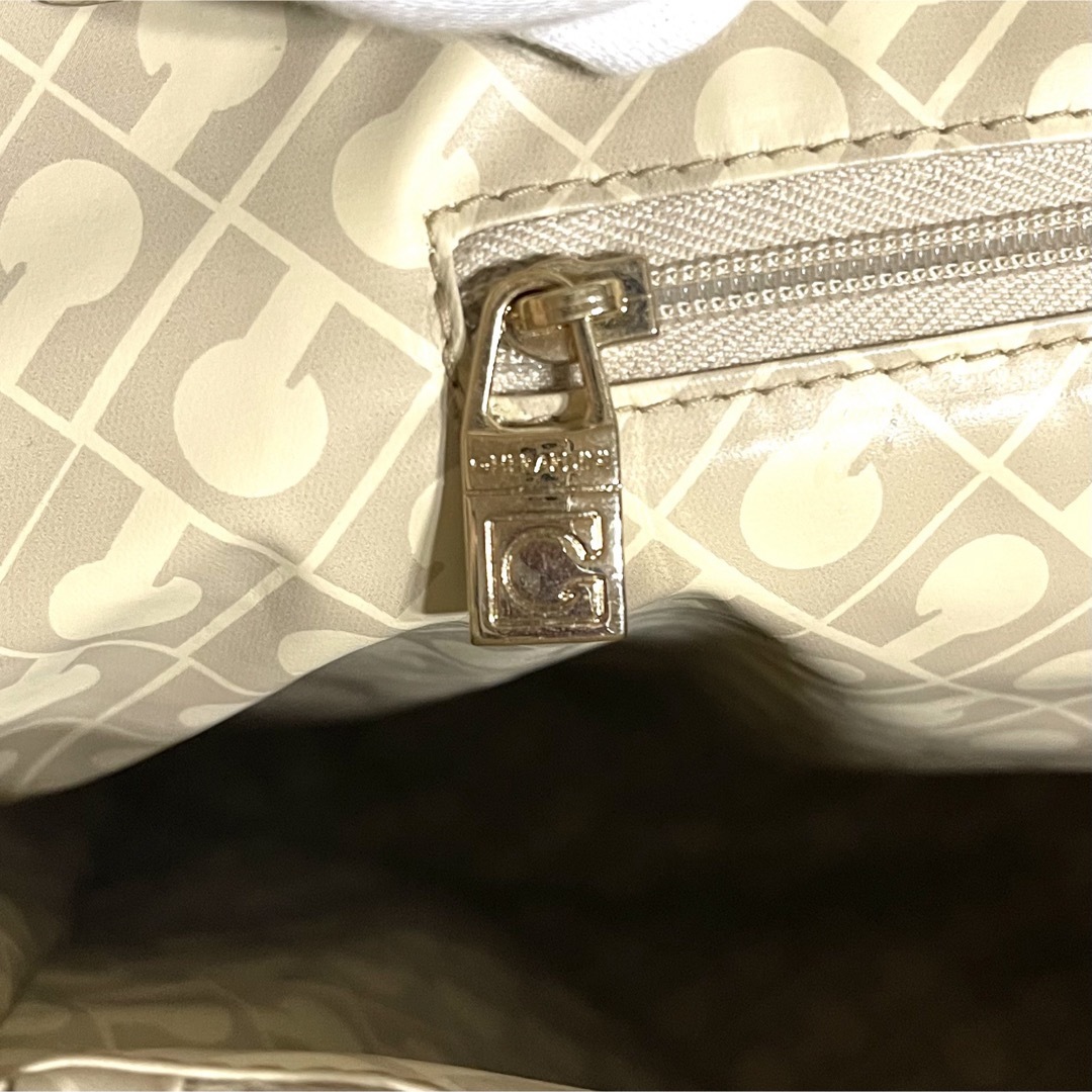 GHERARDINI(ゲラルディーニ)の✨極美品✨ GHERARDINI ゲラルディーニ ソフティ トートバッグバッグ レディースのバッグ(トートバッグ)の商品写真