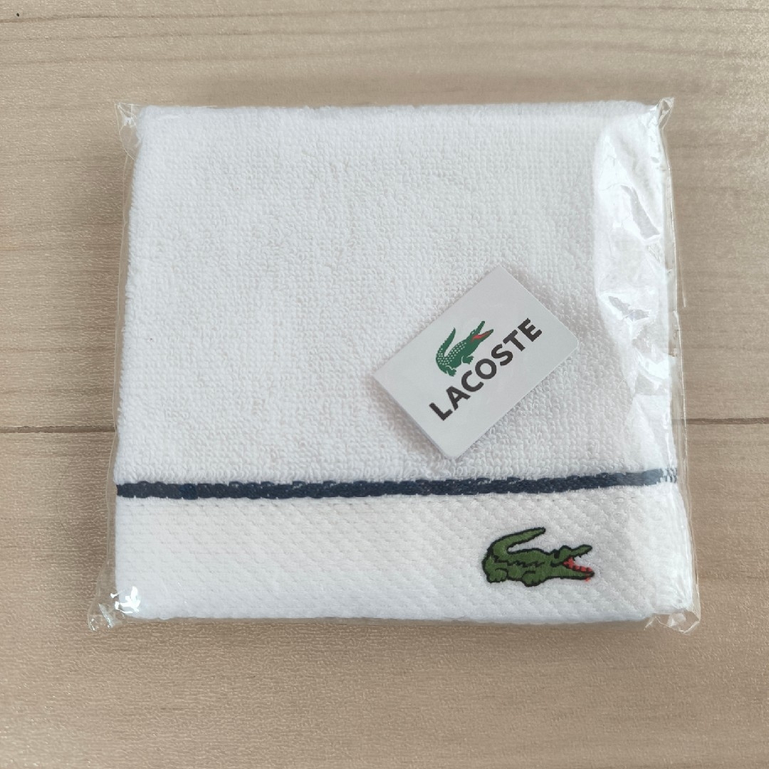 LACOSTE　ハンドタオル インテリア/住まい/日用品の日用品/生活雑貨/旅行(タオル/バス用品)の商品写真