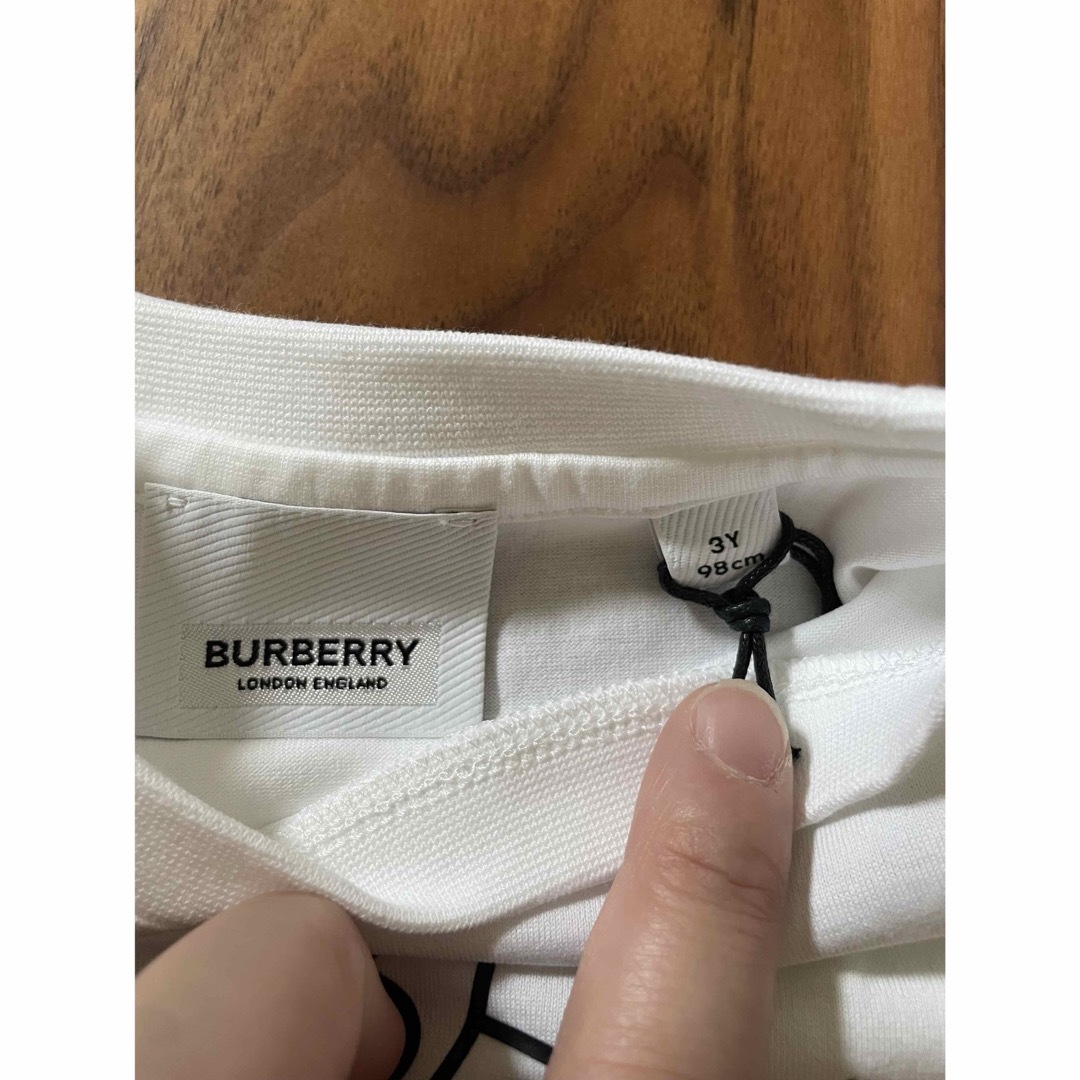 BURBERRY(バーバリー)の新品 BURBERRY バーバリー トーマスベア Tシャツ 3y キッズ/ベビー/マタニティのキッズ服男の子用(90cm~)(Tシャツ/カットソー)の商品写真