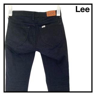 リー(Lee)のLee　ストレッチブラックデニムパンツ　ジーンズ　革パッチ　日本製　XS(デニム/ジーンズ)