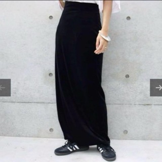 トゥデイフル(TODAYFUL)のaere  high-waist velours skirt(ロングスカート)