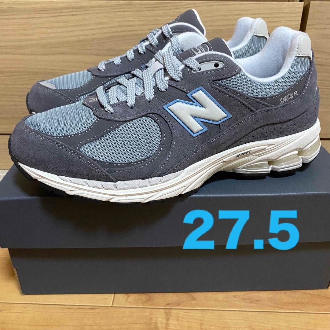 New Balance(ニューバランス)のNew Balance M2002RFB 27.5cm メンズの靴/シューズ(スニーカー)の商品写真