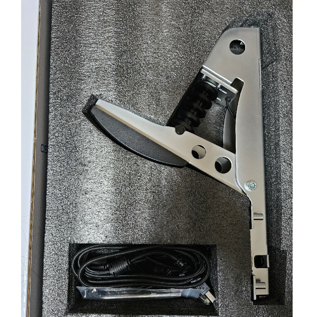 FANATEC CSL Pedals Load Cell Kit ロードセル式ブ エンタメ/ホビーのゲームソフト/ゲーム機本体(その他)の商品写真