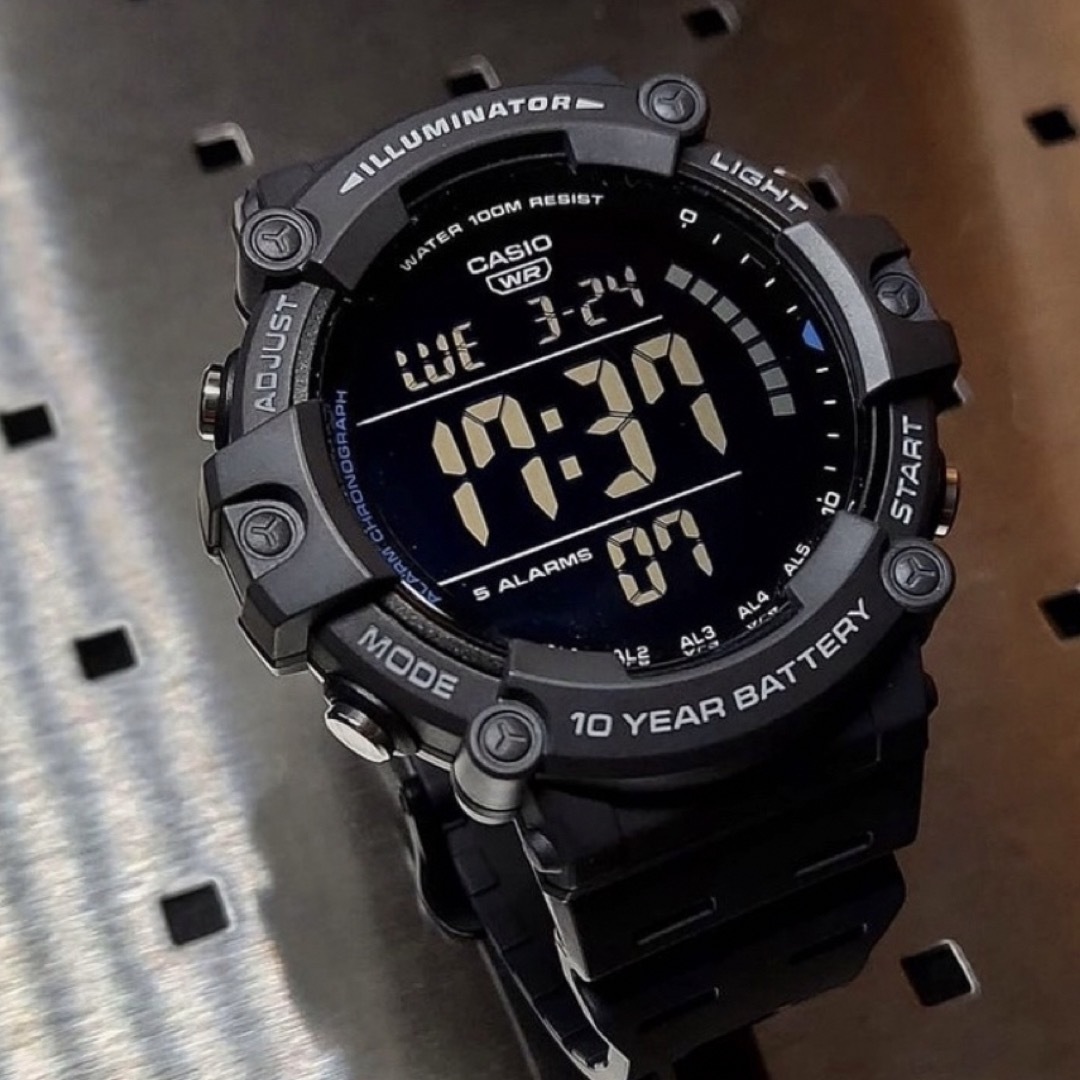 CASIO - カシオ デジタル腕時計 未使用新品 海外モデル ビッグ CASIO - カシオ デジタル腕時計 未使用新品 海外モデル ビッグ