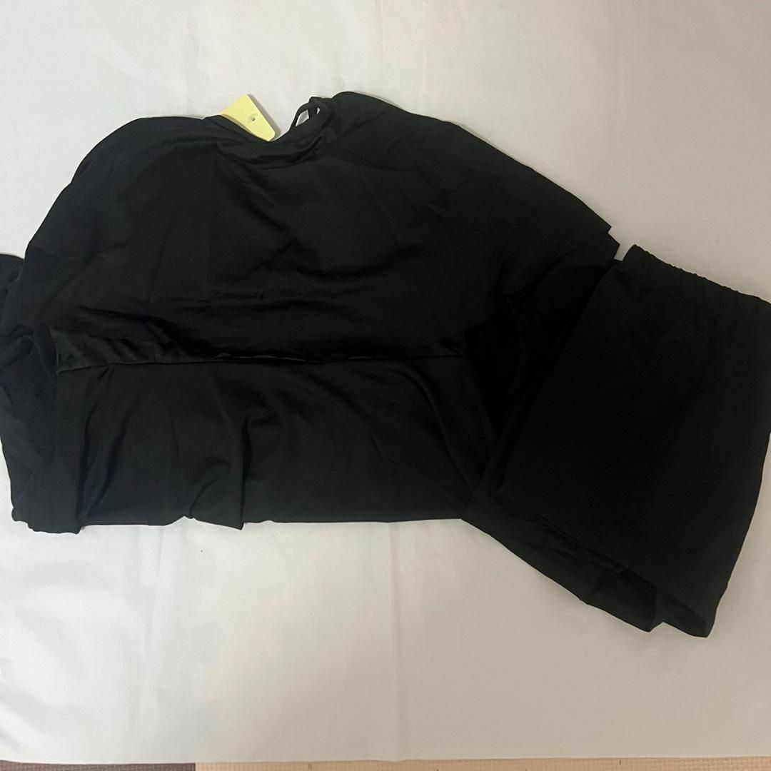 XL　水着　ワンピース　レディース　 体型カバー　フリル　黒　　韓国 レディースの水着/浴衣(水着)の商品写真