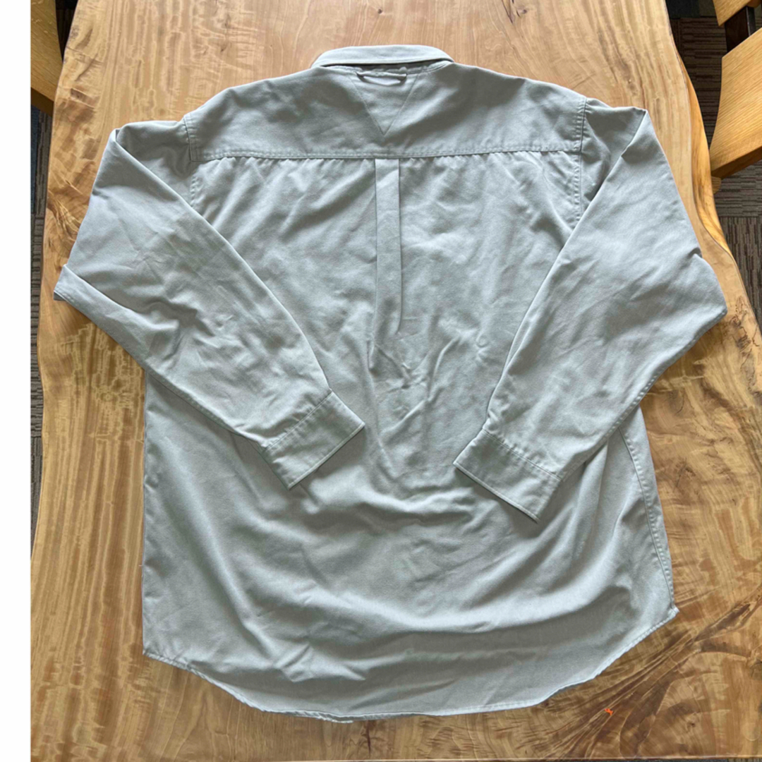TOMMY HILFIGER(トミーヒルフィガー)のトミーフィルフィガー　メンズシャツ XL メンズのトップス(シャツ)の商品写真