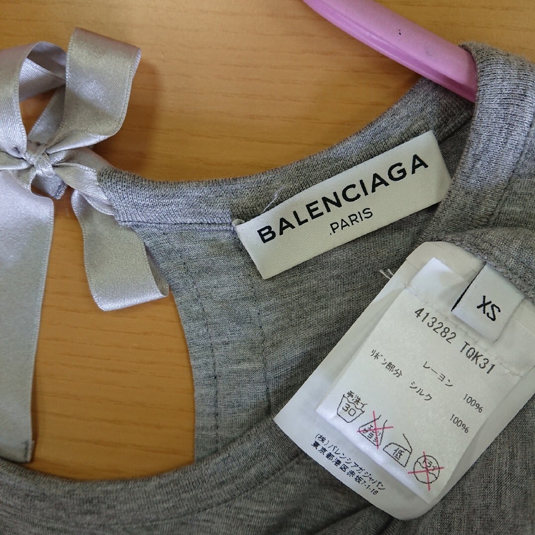 Balenciaga(バレンシアガ)のBALENCIAGA シルクリボンカットソー レディースのトップス(Tシャツ(半袖/袖なし))の商品写真