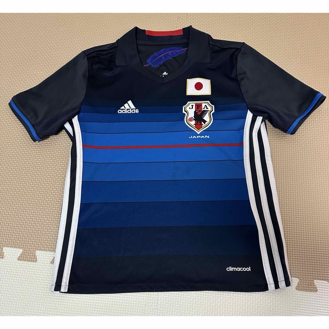 adidas(アディダス)の【アディダス】FIFAワールドカップ　ジャパンユニフォーム　半袖Tシャツ　140 キッズ/ベビー/マタニティのキッズ服男の子用(90cm~)(Tシャツ/カットソー)の商品写真