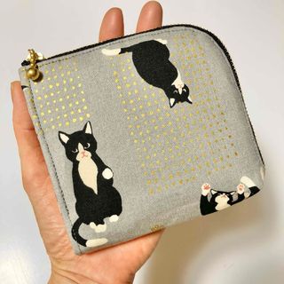 【ハンドメイド】L字ファスナーミニ財布　＊ハチワレ 猫 - ライトグレー＊(財布)