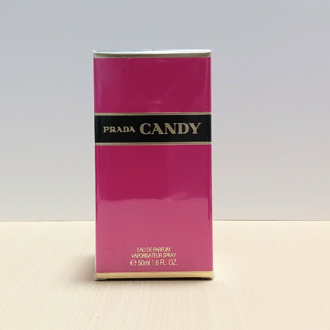 PRADA(プラダ)のプラダキャンディオードパルファ厶50ml コスメ/美容の香水(香水(女性用))の商品写真