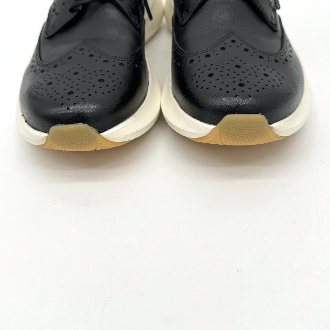 Cole Haan(コールハーン)の〈極美品〉ZERO GRAND ゼログランド【24cm】ウィング スニーカー 黒 レディースの靴/シューズ(スニーカー)の商品写真