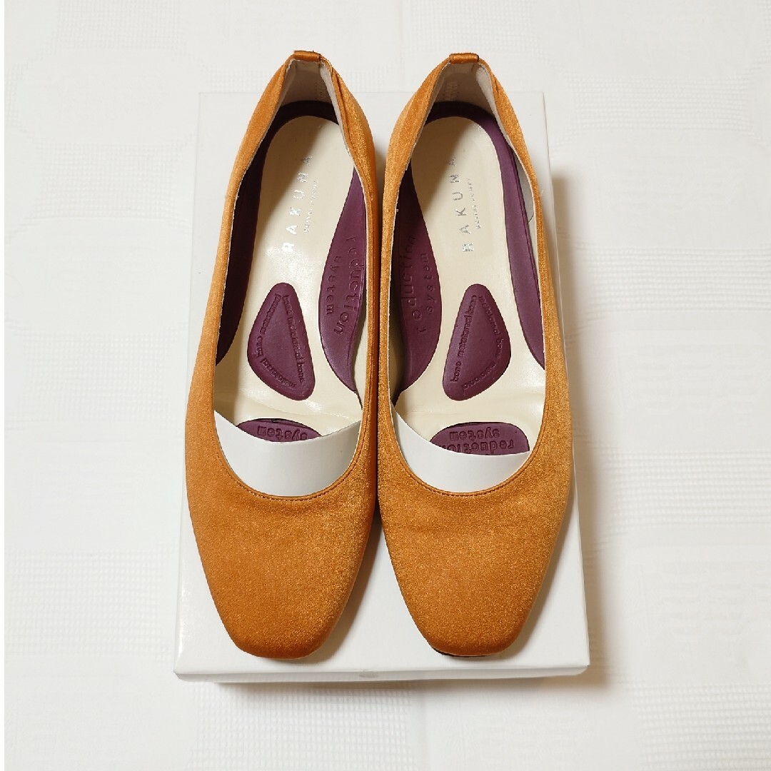 【美品】RAKUNA整体パンプス/ローヒール/キャメルイエロー レディースの靴/シューズ(ハイヒール/パンプス)の商品写真