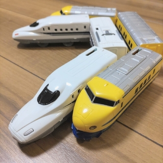 プラレールプラレール ライト付きドクターイエロー＆N700系新幹線(鉄道模型)
