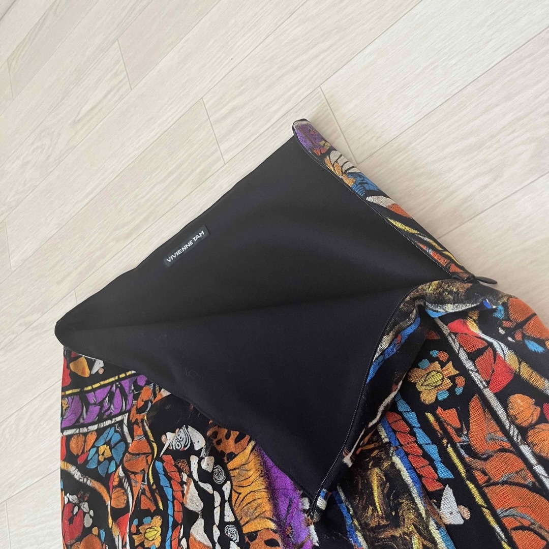 VIVIENNE TAM(ヴィヴィアンタム)の美品 00s VIVIENNE TAM 総柄 パワーネット スカート XS 夏 レディースのスカート(ひざ丈スカート)の商品写真