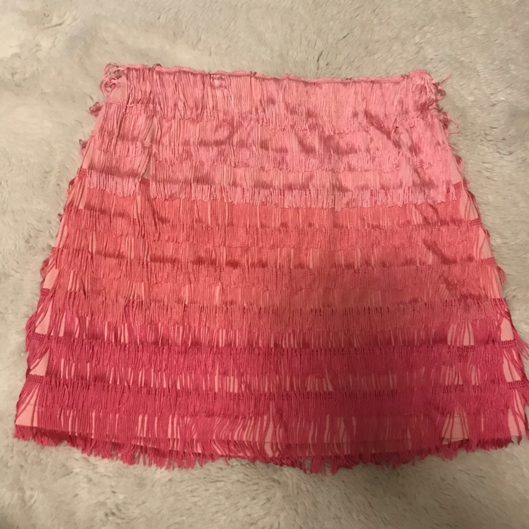 PEACH JOHN(ピーチジョン)の新品☆フリンジスカート・スカート・濃淡ピンク・XS-S・可愛くて素敵☆ レディースのスカート(ミニスカート)の商品写真
