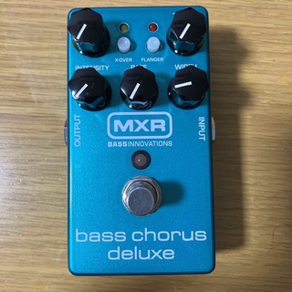 MXR  M83 Bass Chorus Deluxe(ベースエフェクター)
