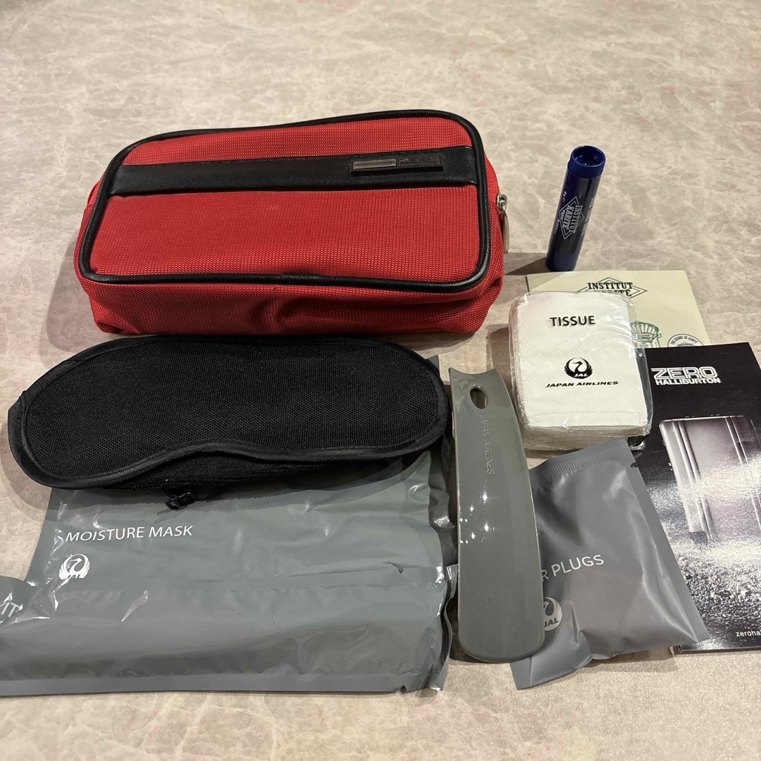 JAL(日本航空)(ジャル(ニホンコウクウ))のJALビジネスクラスのアメニティキット　ゼロハリバートン メンズのバッグ(ビジネスバッグ)の商品写真