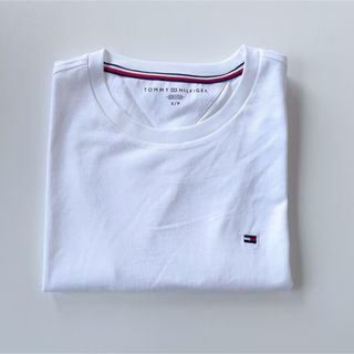 トミーヒルフィガー(TOMMY HILFIGER)のトミーフィルフィガー　ワンポイント　Tシャツ(Tシャツ/カットソー(半袖/袖なし))