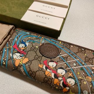 グッチ(Gucci)の本物美品 GUCCI 長財布  ドナルド ディズニーコラボ ラウンドファスナー(財布)