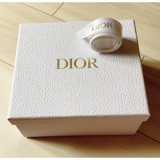 ディオール(Dior)のDIOR  ディオール　空箱　リボン　プレゼント(ショップ袋)