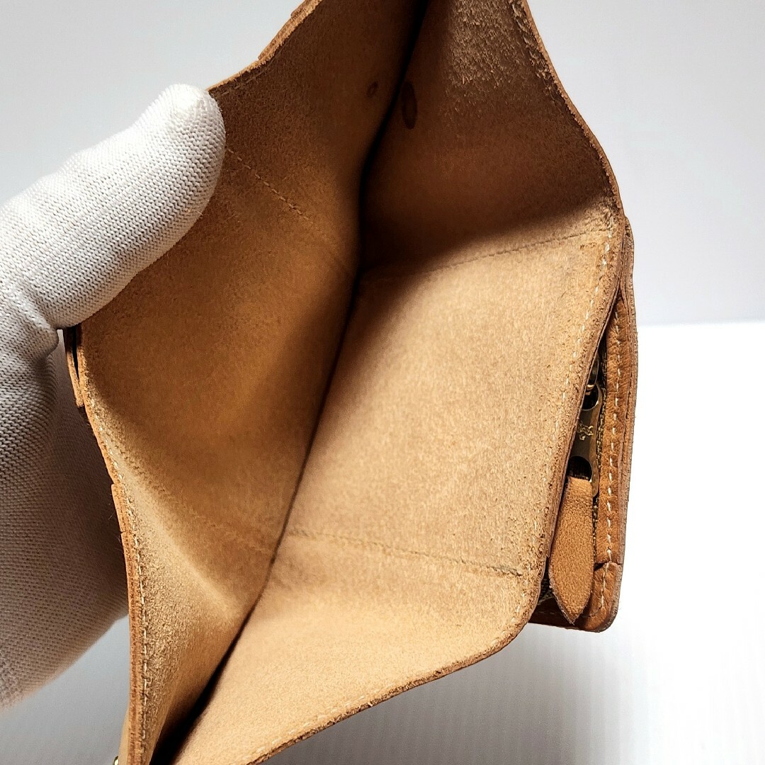 IL BISONTE(イルビゾンテ)のIL BISONTE イルビゾンテ 三つ折り レザー トリフォルド ヌメ レディースのファッション小物(財布)の商品写真