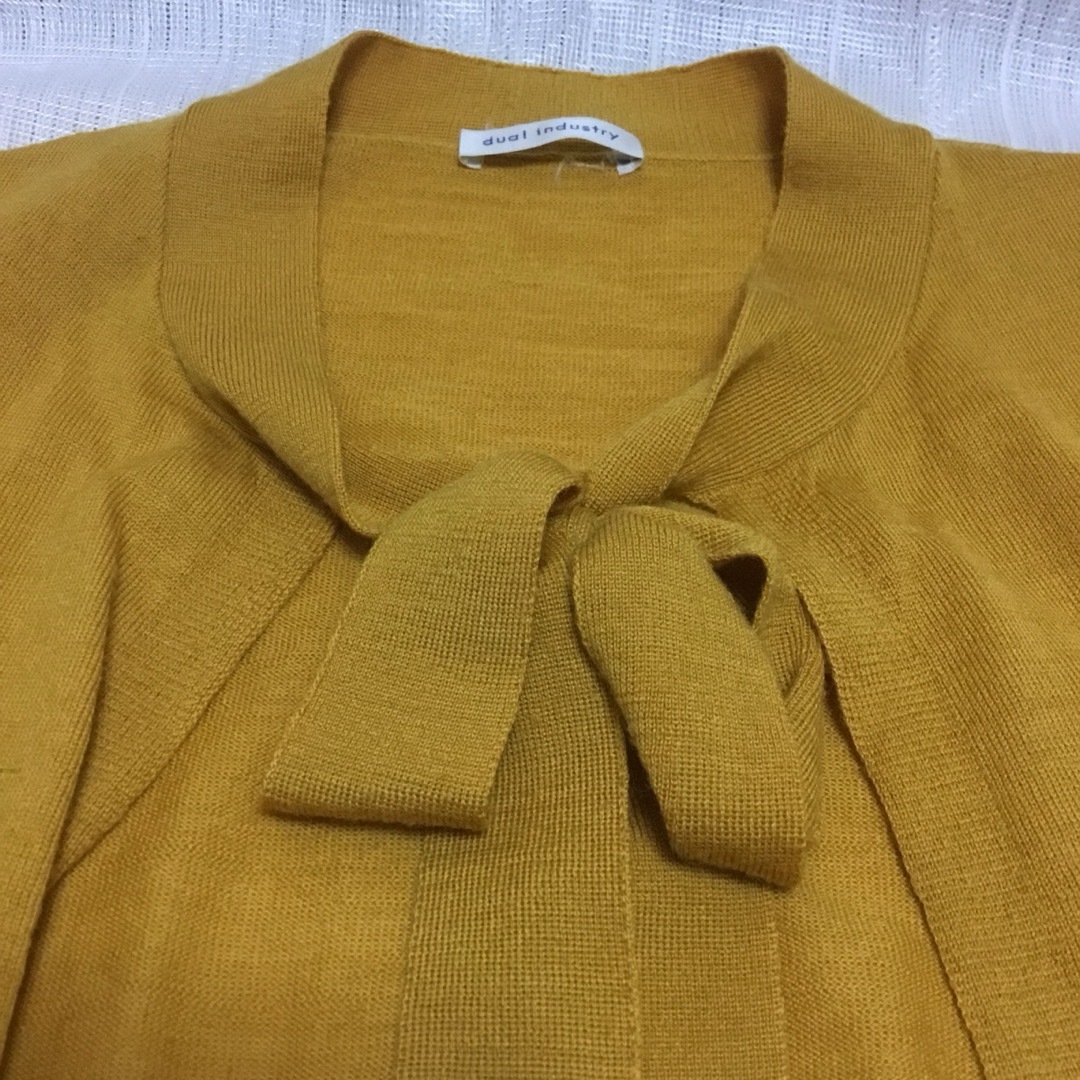 dual industry 黄色　イエロー　レディースカーディガン　ポレロ　長袖 レディースのトップス(ニット/セーター)の商品写真