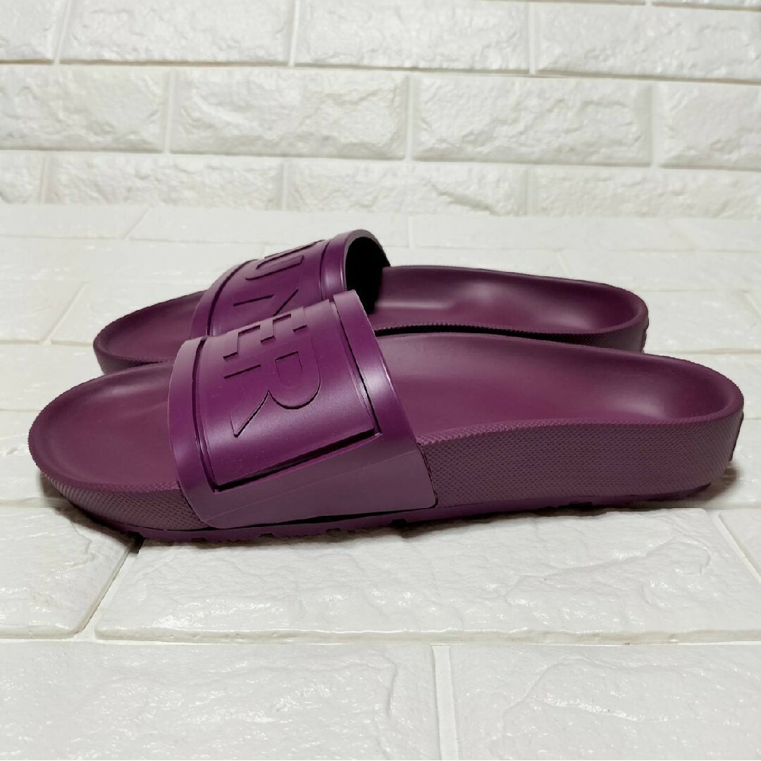 HUNTER(ハンター)の新品 定価12,100円 HUNTER サンダル WOMENS  25.0cm メンズの靴/シューズ(サンダル)の商品写真