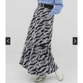 UNITED TOKYO - 定価46200円　SUIRYUジャガードスカート