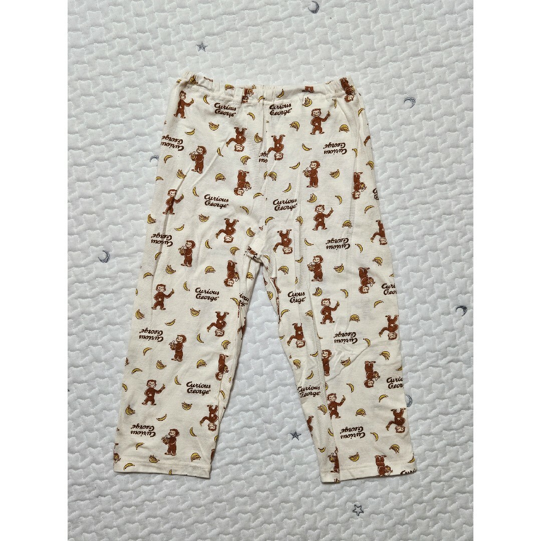 おさるのジョージ　パジャマセット キッズ/ベビー/マタニティのキッズ服男の子用(90cm~)(パジャマ)の商品写真