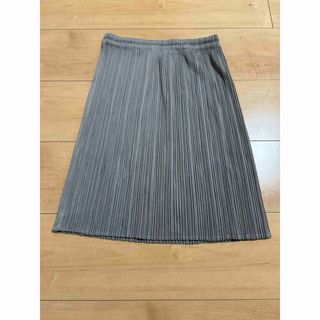 PLEATS PLEASE ISSEY MIYAKE - イッセイミヤケ プリーツプリーズ ミニスカート グレー