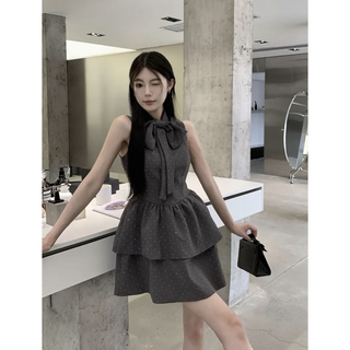 ノースリーブ　ビジューリボンワンピース　ドレス　韓国　グレー　黒　ワンピ