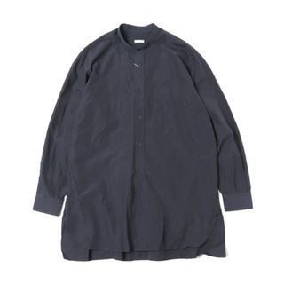 コモリ(COMOLI)の【未使用品】COMOLI(コモリ)23SS バンドカラーシャツ NAVY 2(シャツ)