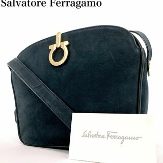 Salvatore Ferragamo - 美品✨サルヴァドーレフェラガモ　ガンチーニ　スエードショルダーバッグ　黒