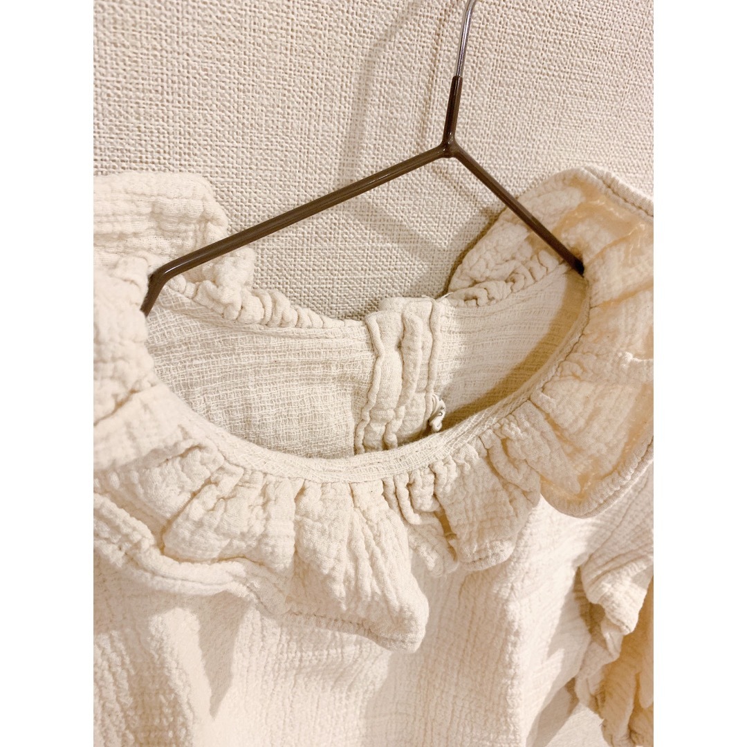 ZARA KIDS(ザラキッズ)の韓国子供服　フリル襟トップス キッズ/ベビー/マタニティのキッズ服女の子用(90cm~)(ブラウス)の商品写真